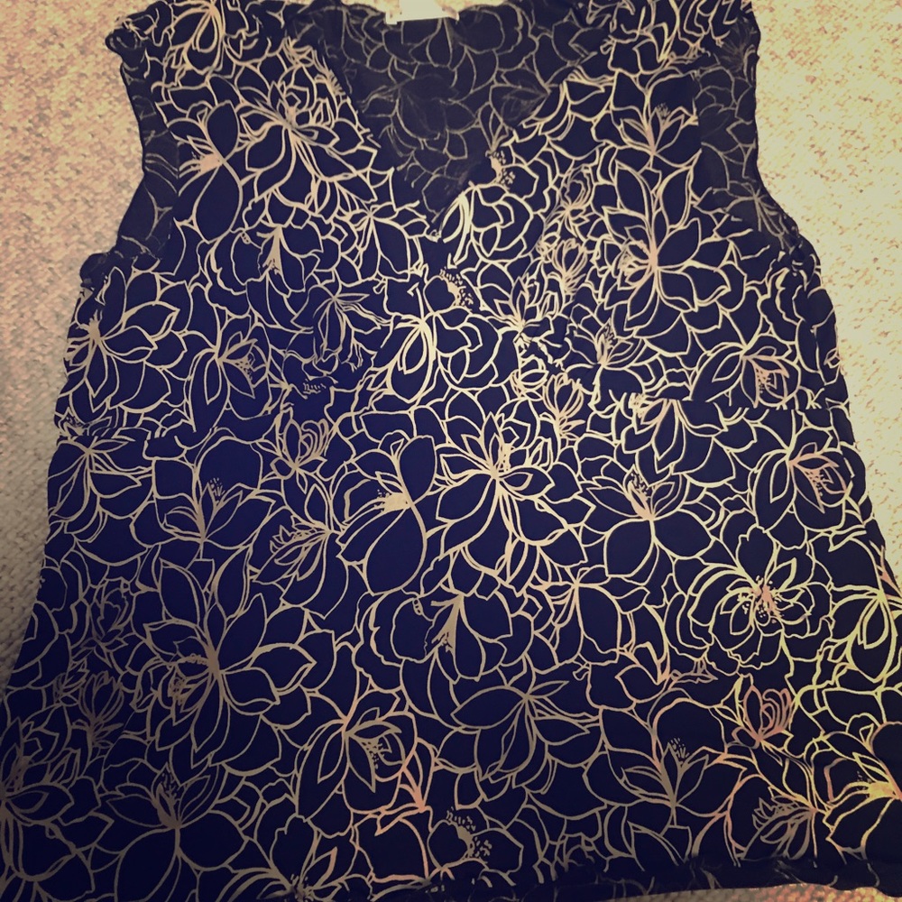 Black and white floral tank top old navy